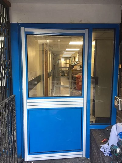 Aluminium-Door-Installer-in-Holborn-Central-London